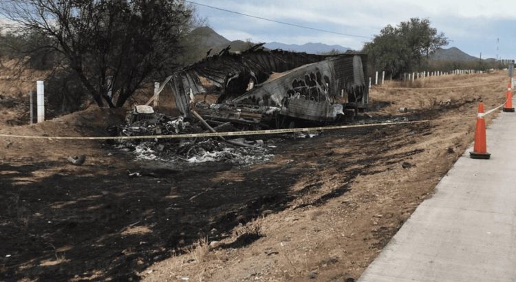 Muere hombre calcinado tras accidente en la carretera Hermosillo-Guaymas