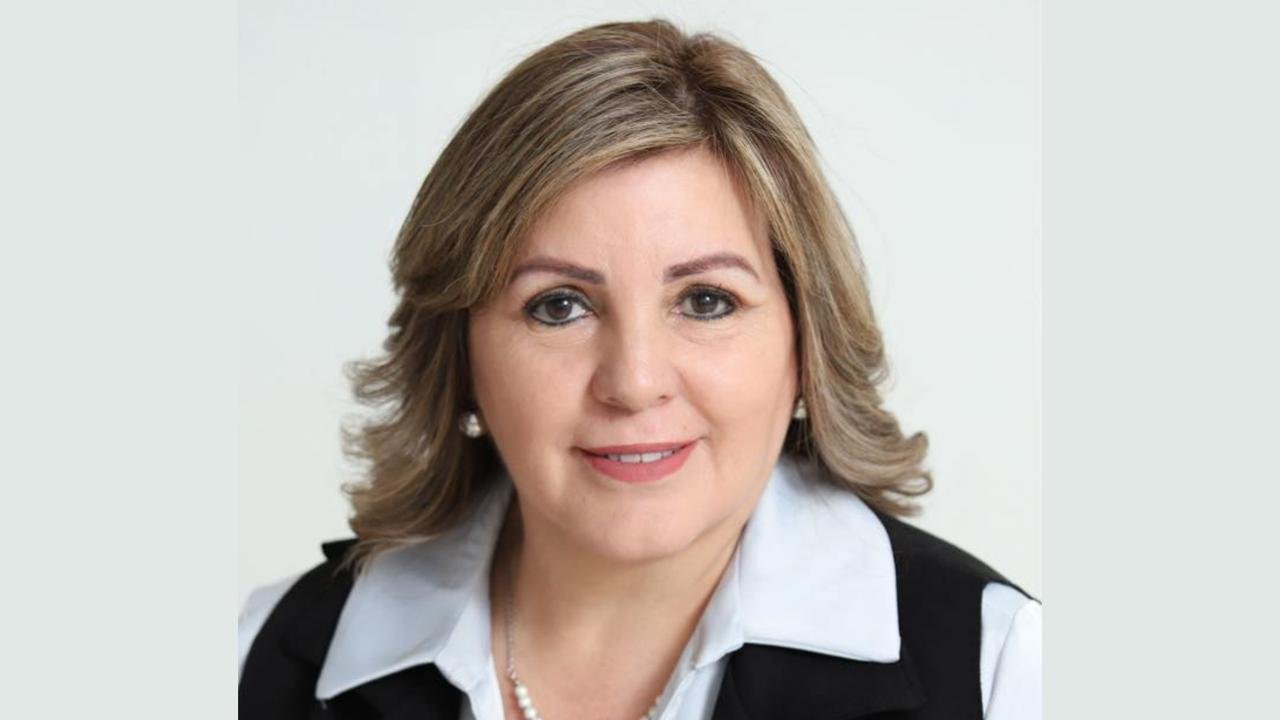 Agresión armada en carretera deja sin vida al hijo de la alcaldesa de Bacanora; ella resulta fuera de peligro