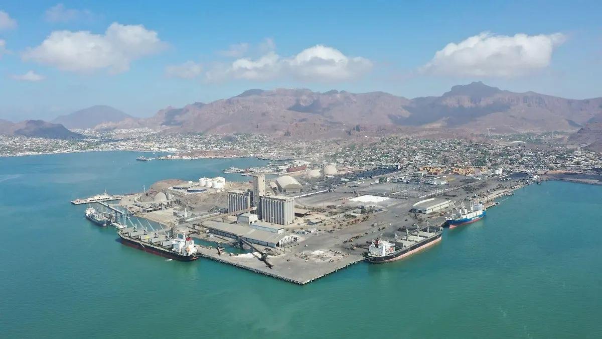 Embajadores de la Unión Europea visitan el Puerto de Guaymas para conocer su modernización