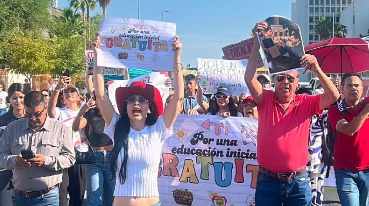 Influencer Lupita Villalobos encabeza marcha en apoyo a abogado con 50 días en huelga de hambre en Sonora: ¿qué pide la protesta?